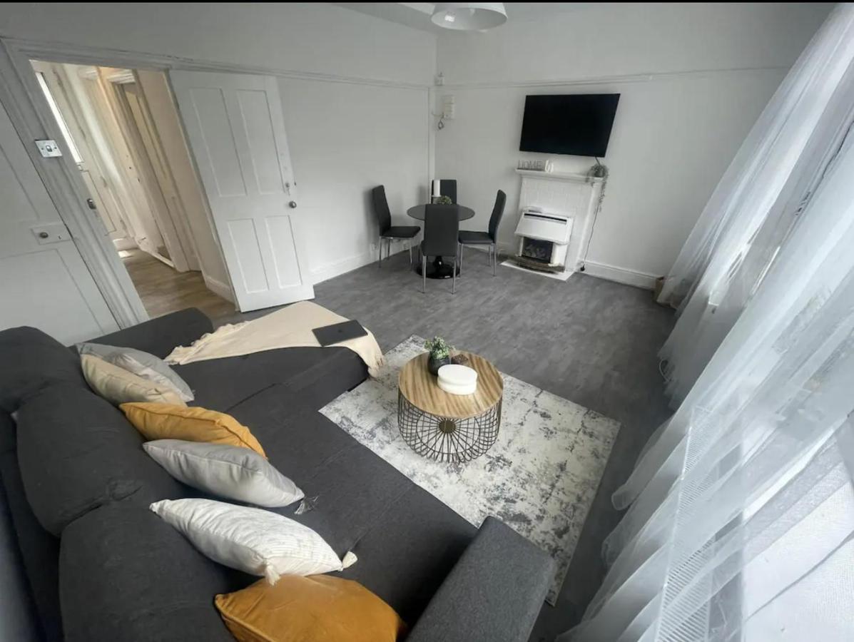 Appartamento Charming 2 Bed Flat On Tower Bridge Londra Esterno foto